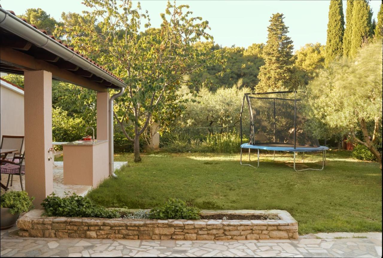 Argonave 6 Apartment Pula Exterior photo